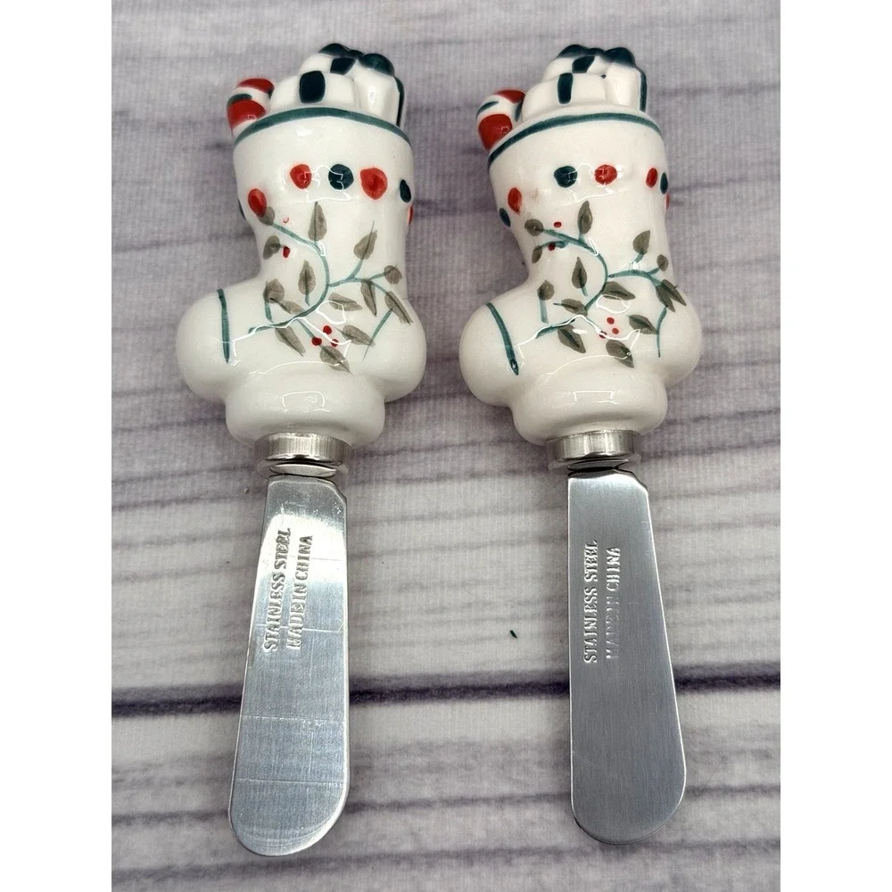 LOT OF 4 PFALTZGRAFF WINTERBERRY CHEESE SPREADERS - STOCKINGS / NUTCRACKERS